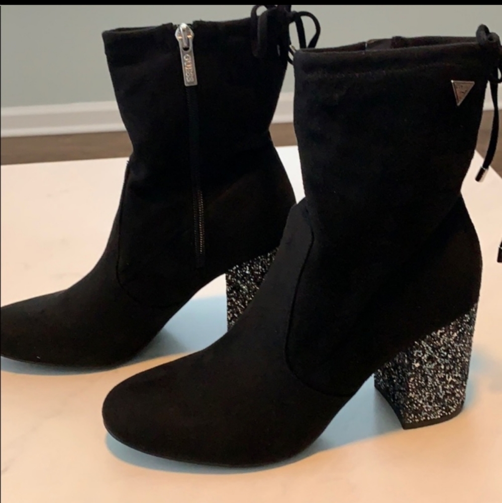 fINAL PRICE ! Guess boots - Picture 2 of 2